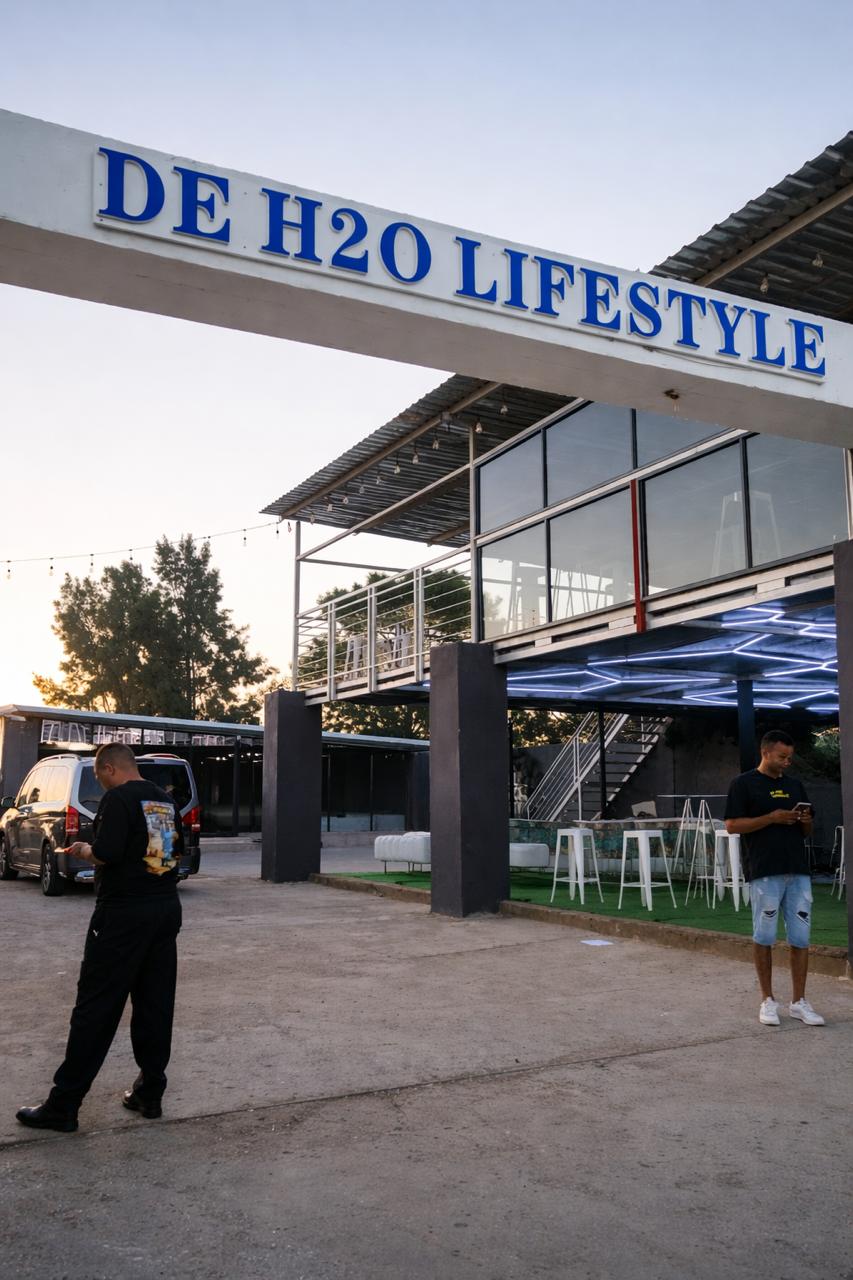 Deh20Lifestyle day to night experience — luxury car wash transitioning to nightlife lounge